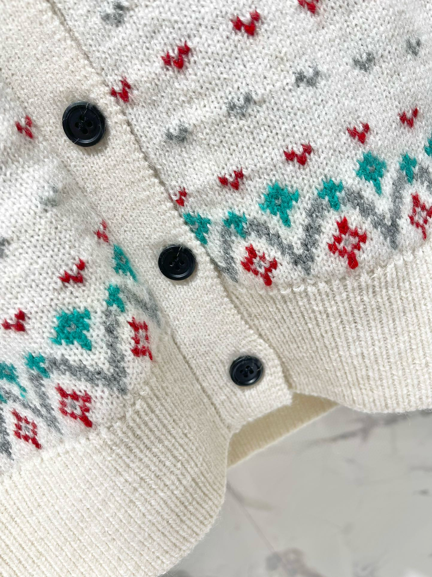 Кардиган женский в стиле Ralph Lauren с узором Fair Isle белого цвета