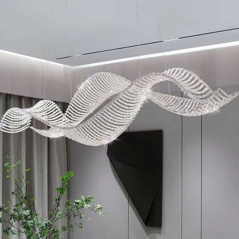Люстра подвесная дизайнерская с кристаллами в волнообразной форме