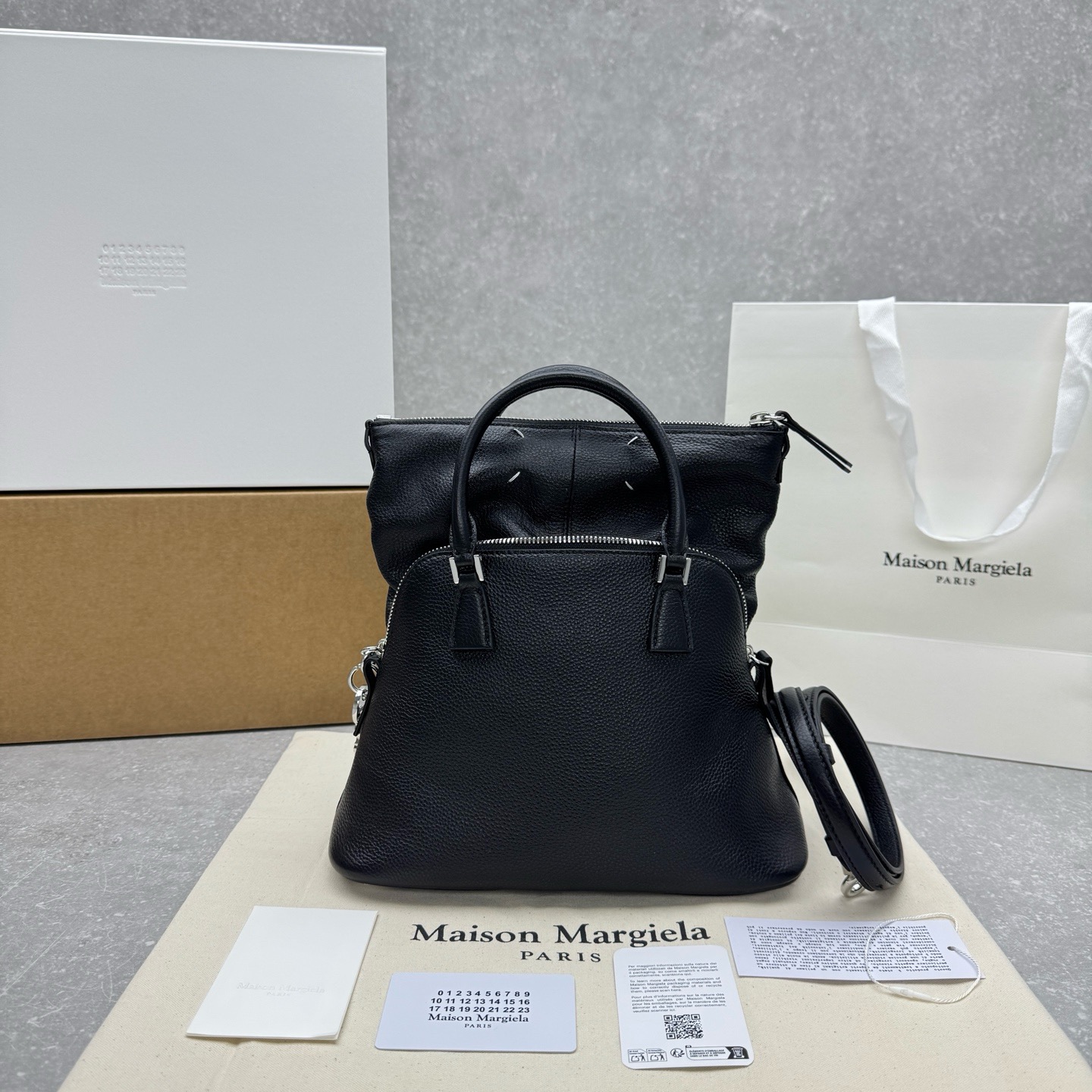 Сумка Maison Margiela 5AC чёрного цвета 26 см.