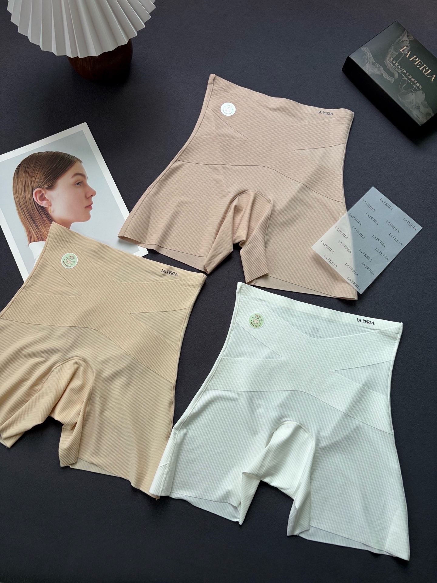 Трусы женские в стиле La Perla корректирующие с высокой посадкой комплект из 3 шт