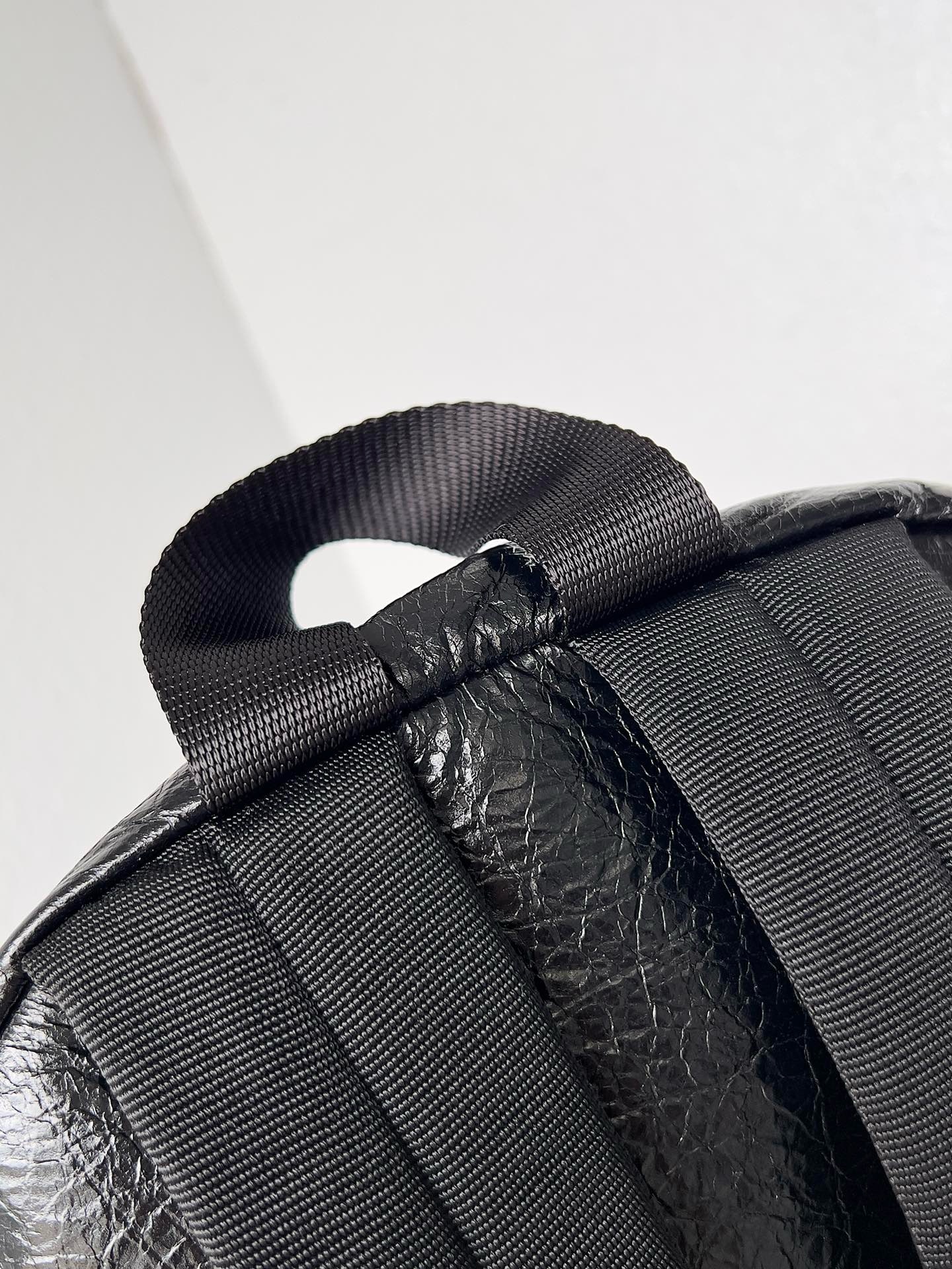 Рюкзак Balenciaga Explorer чёрного цвета