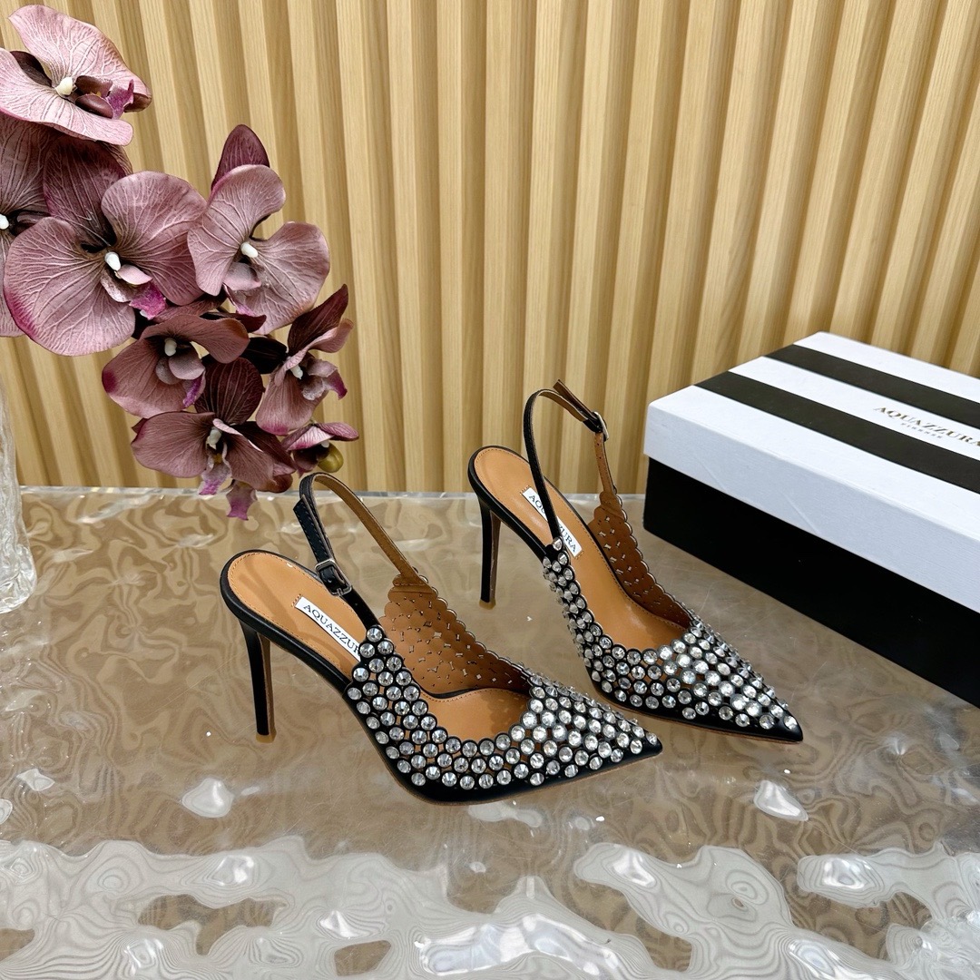 Туфли женские Aquazzura Gatsby Sling Satin 105 чёрного цвета