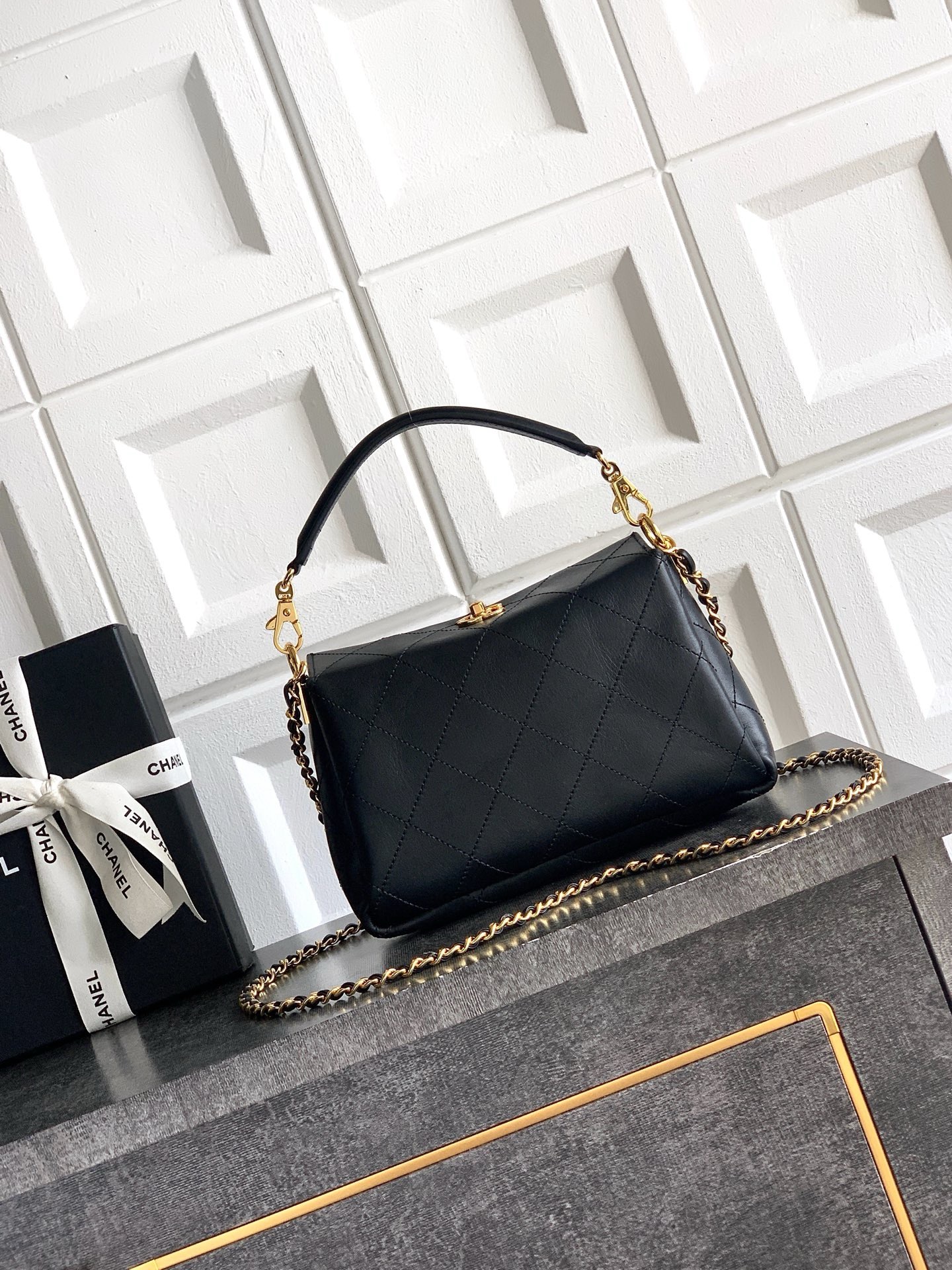 Сумка женская в стиле Chanel Hobo чёрного цвета