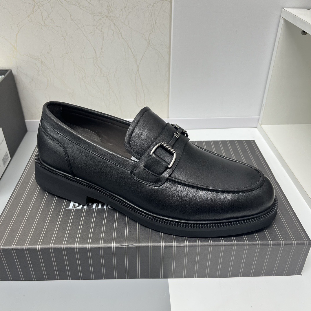 Лоферы мужские в стиле Zegna Garonne Flex из натуральной кожи черного цвета