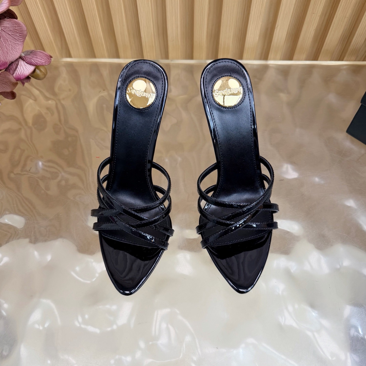Мюли женские в стиле Saint Laurent чёрного цвета