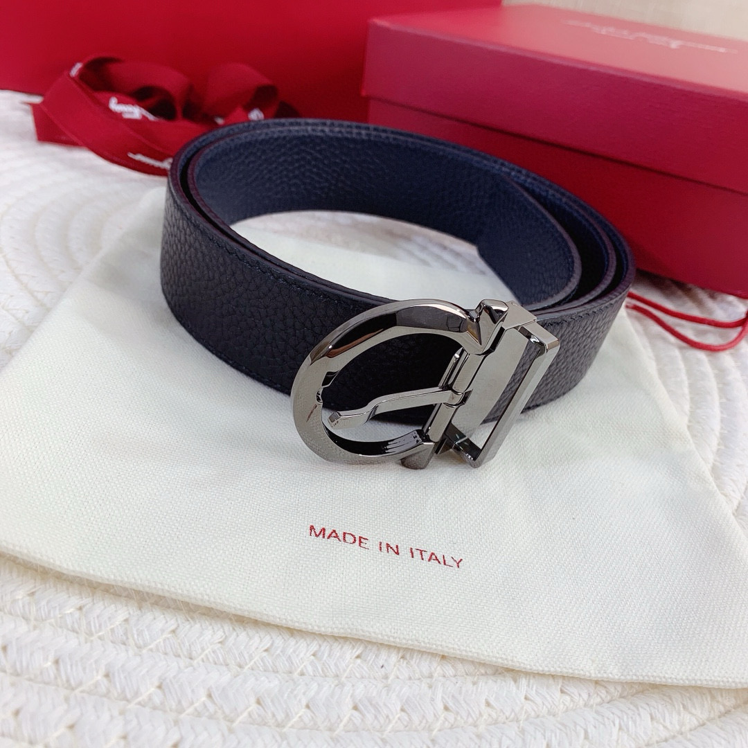 Ремень мужской в стиле Salvatore Ferragamo Gancini из натуральной кожи чёрного цвета с пряжкой тёмного металла шириной 3.5 см