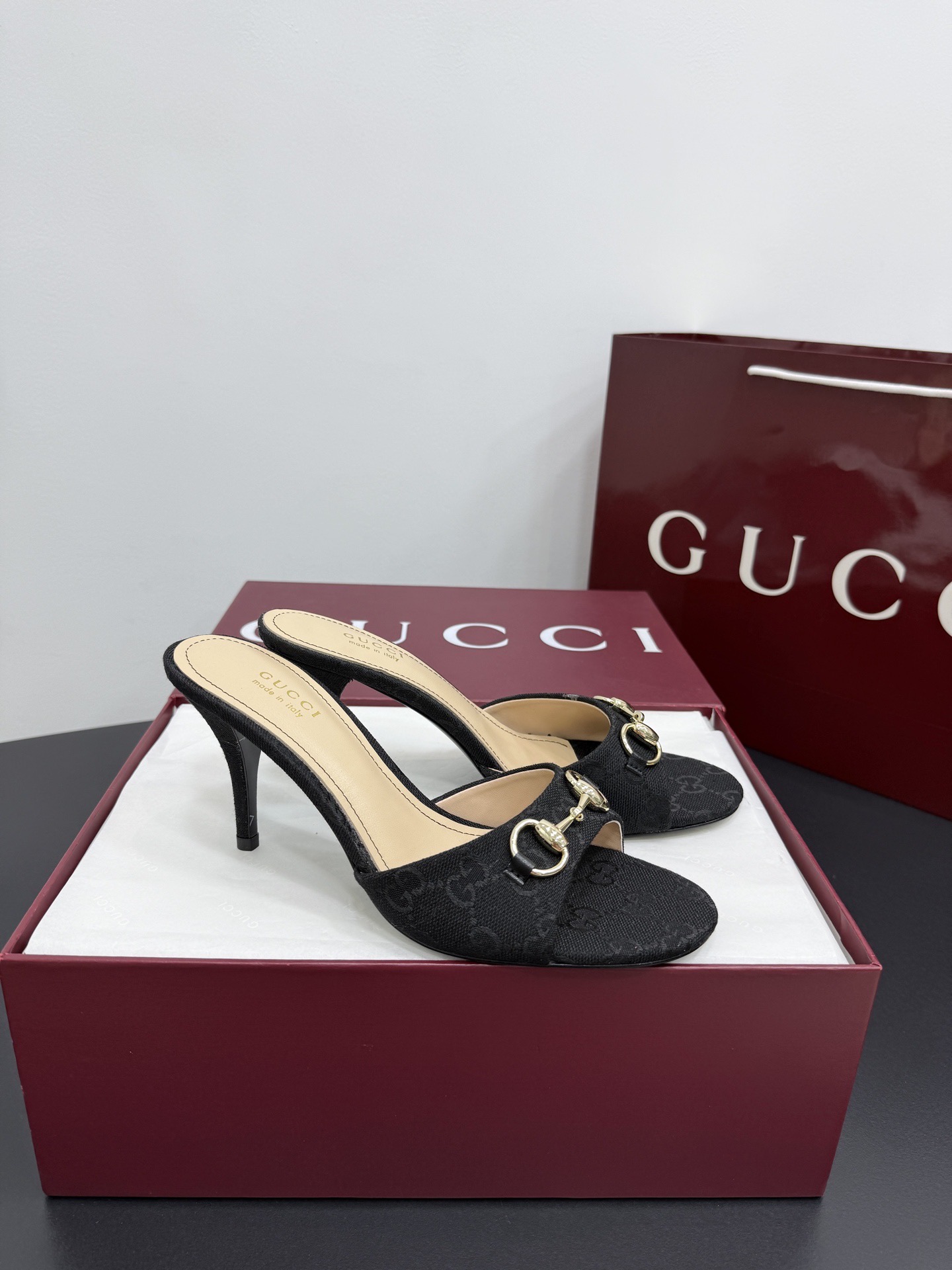 Мюли женские в стиле Gucci Horsebit черного цвета