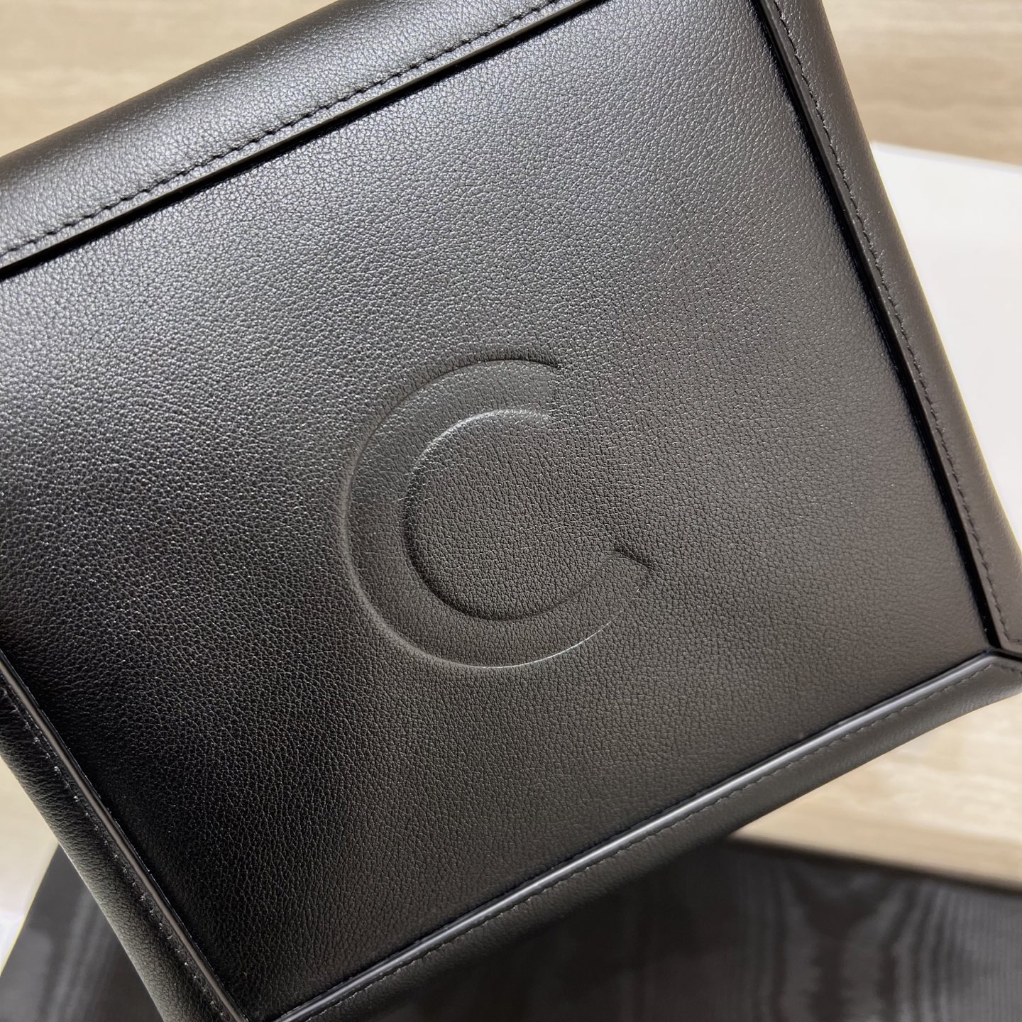 Сумка женская в стиле Celine Cubo чёрного цвета