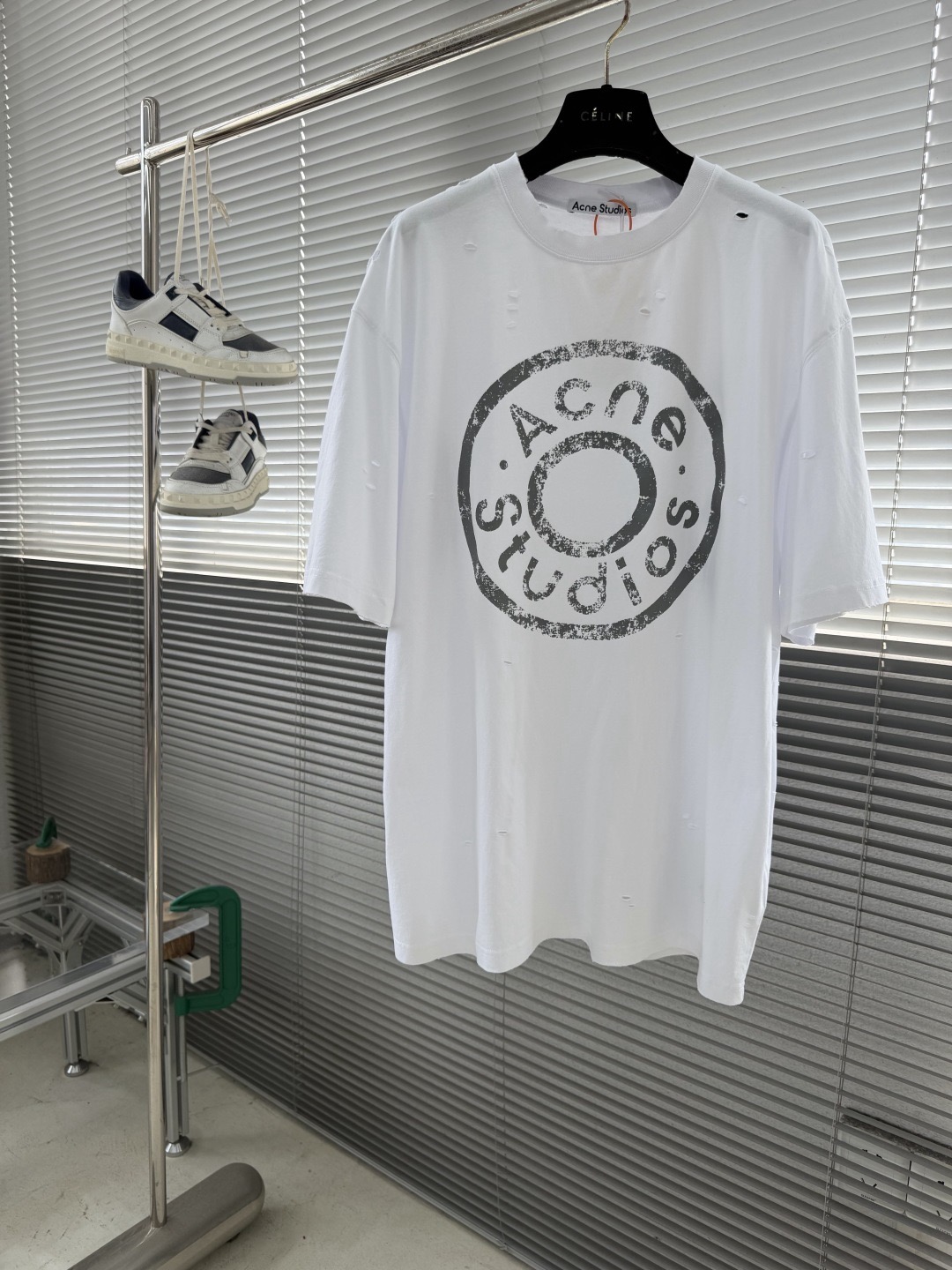 Футболка мужская в стиле Acne Studios с принтом белого цвета