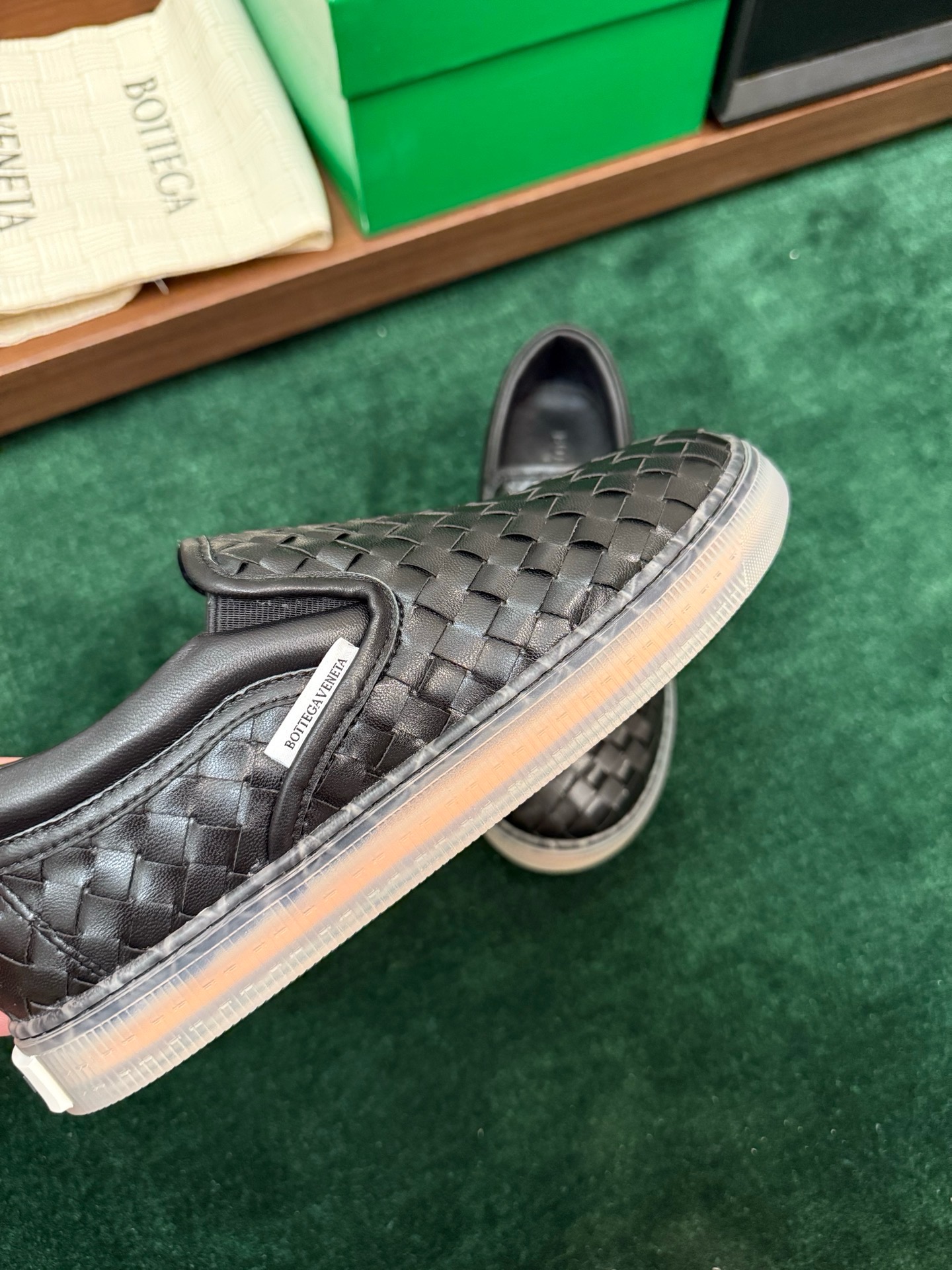 Слипоны Bottega Veneta Serena чёрного цвета