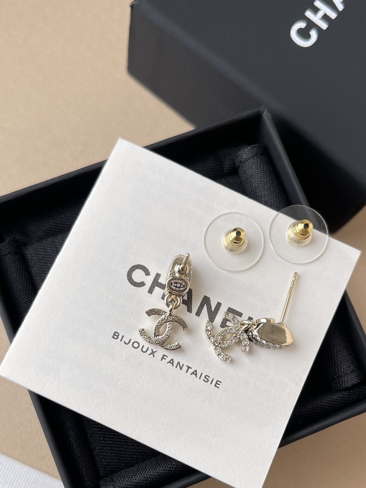 Серьги женские в стиле Chanel 25B