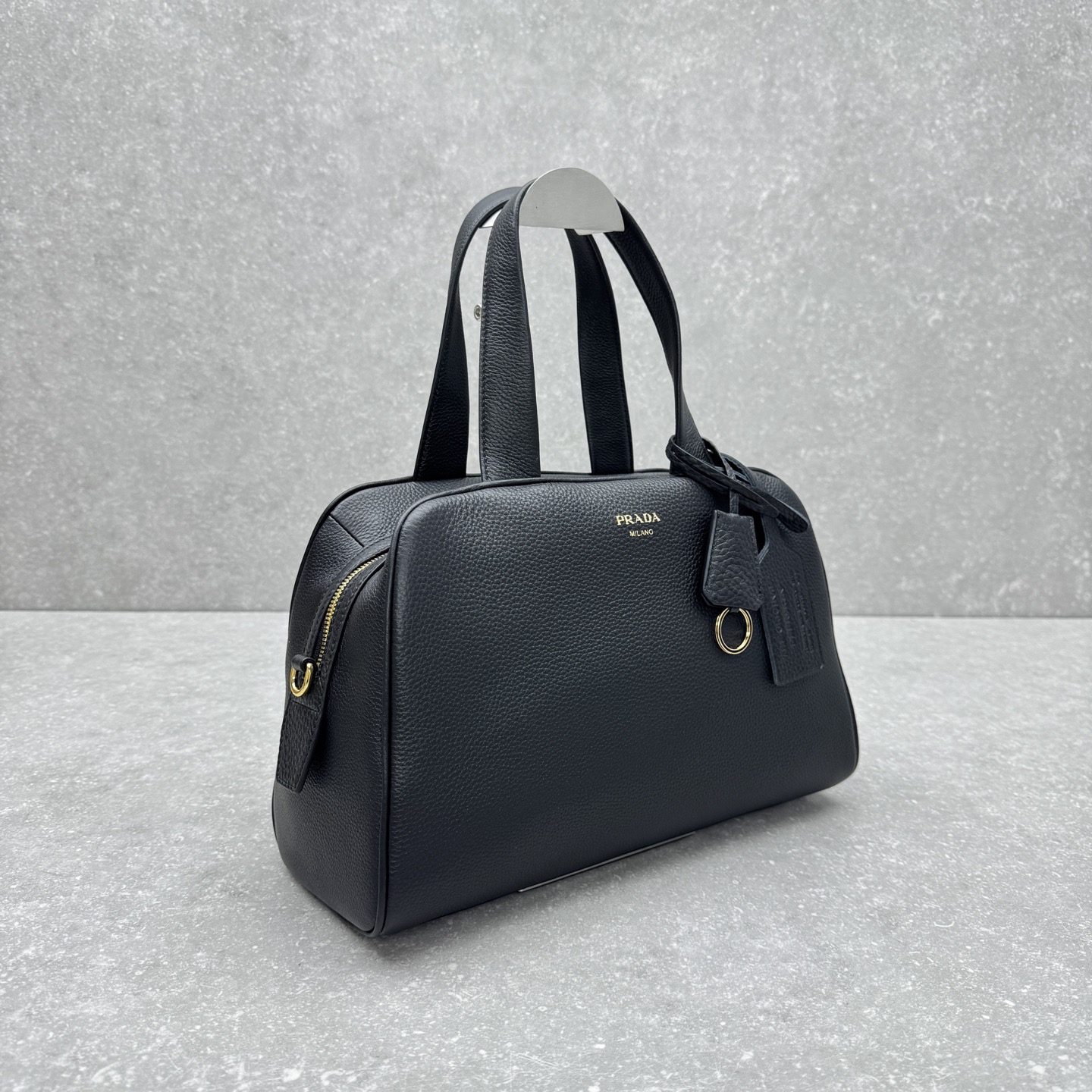 Сумка женская в стиле Prada Hobo 6861 чёрного цвета 