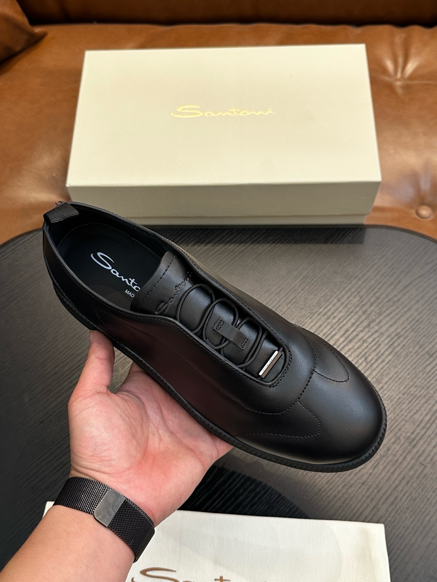 Кеды мужские в стиле Santoni из натуральной кожи черного цвета