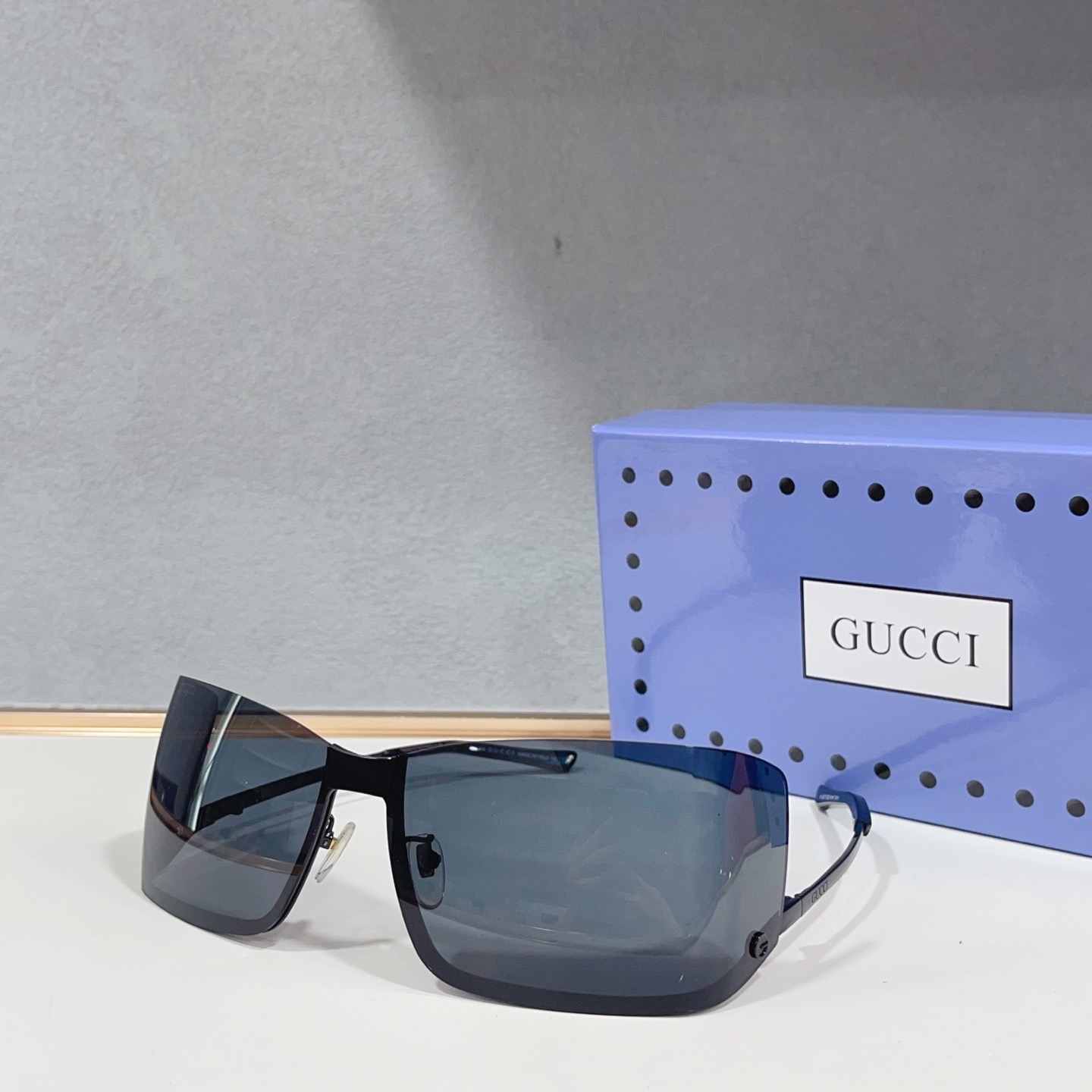 Очки солнцезащитные женские в стиле Gucci