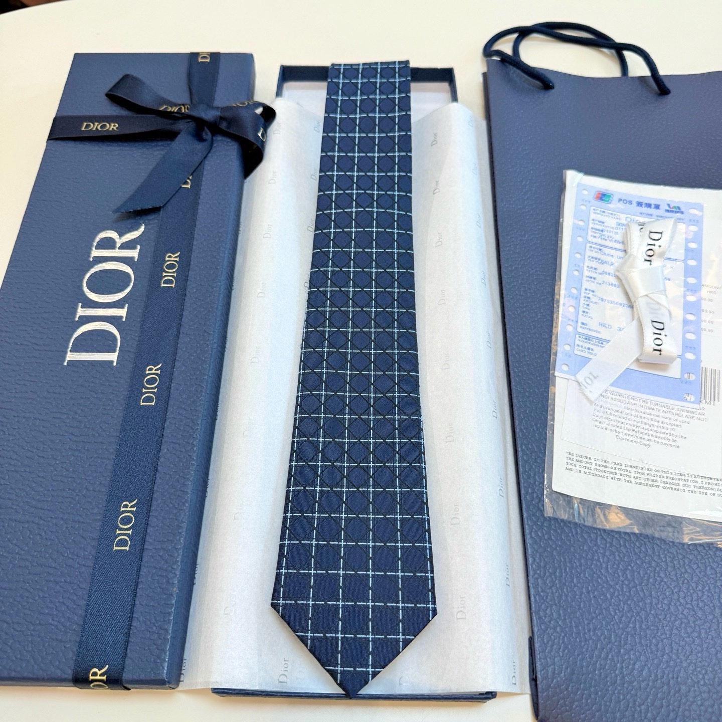 Галстук мужской в стиле Dior тёмно-синего цвета с жаккардовым узором
