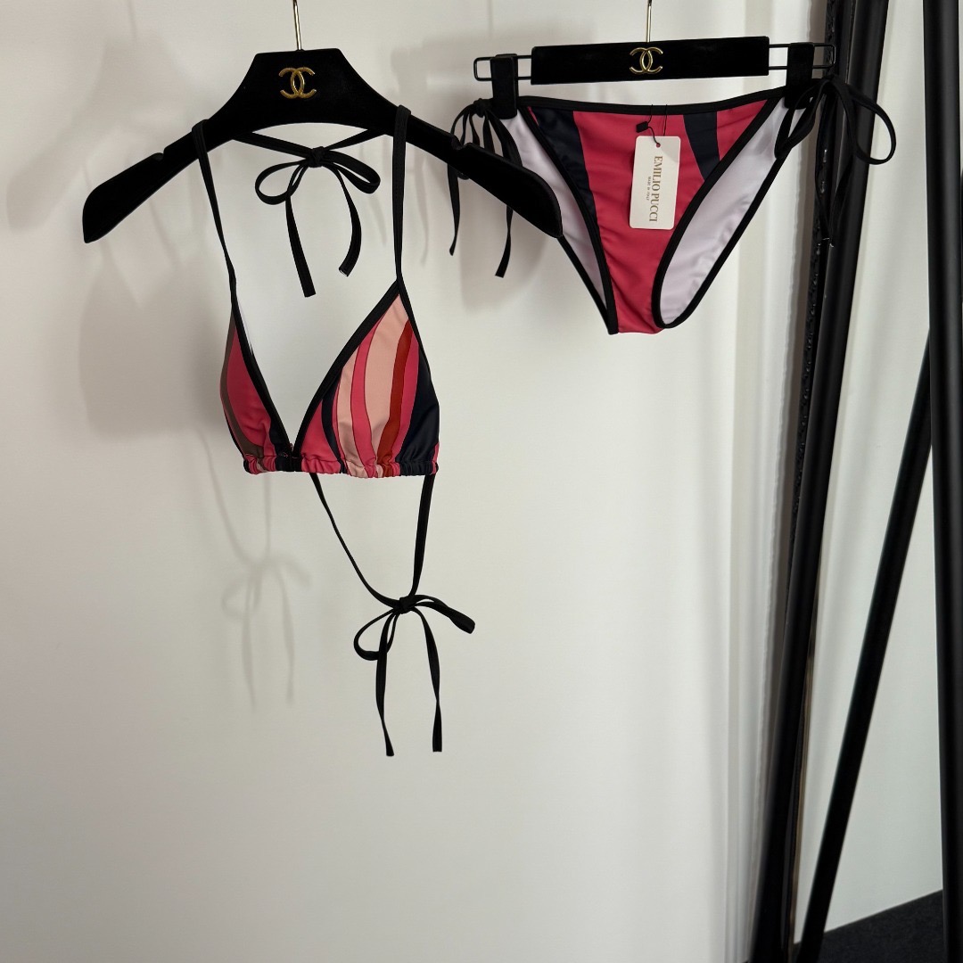 Купальник женский в стиле Emilio Pucci раздельный розового цвета с принтом на завязках