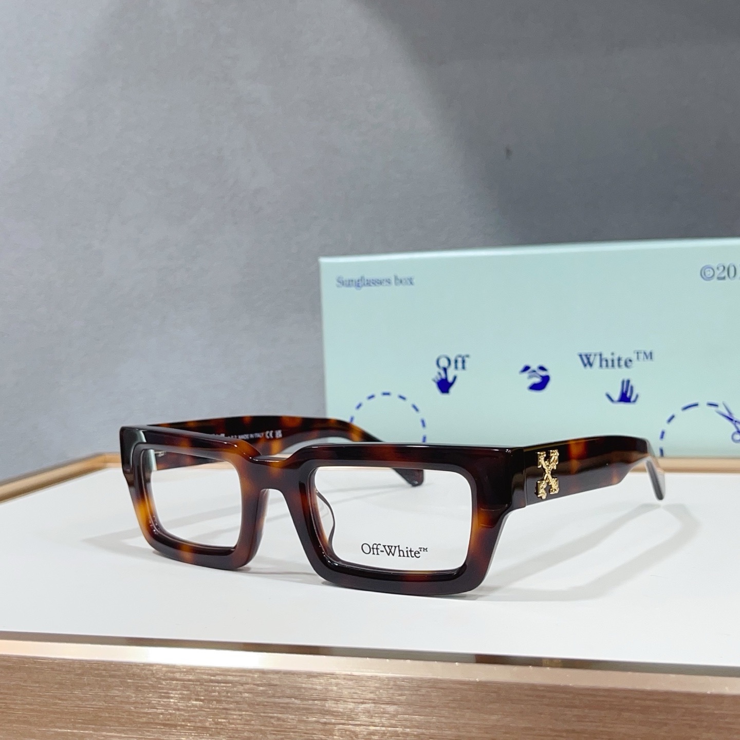 Оправас  стиле Off-White OER1089