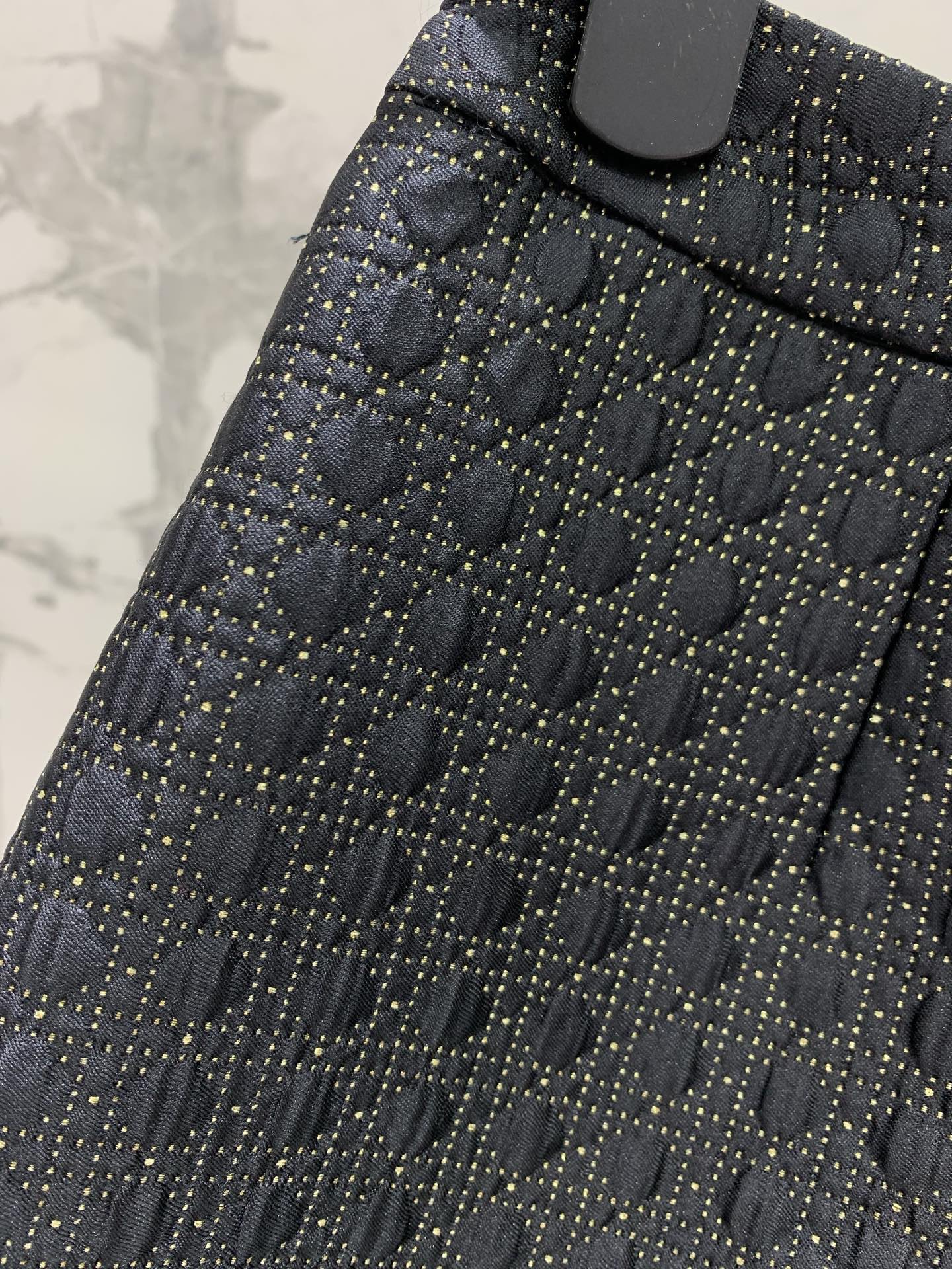 Юбка женская в стиле Dior из фактурной ткани с металлизированной нитью тёмно-серого цвета