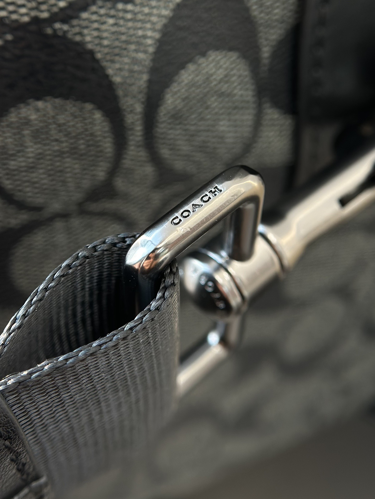 Дорожная сумка в стиле Coach Gotham 45 с кожаной отделкой