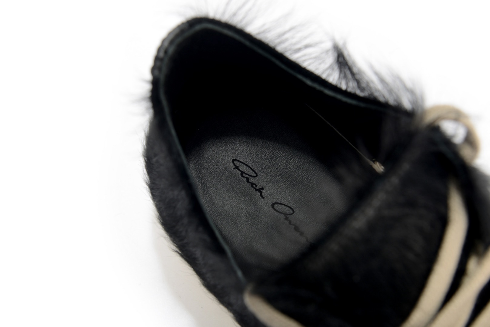 Кроссовки унисекс в стиле Rick Owens с ворсом черного цвета