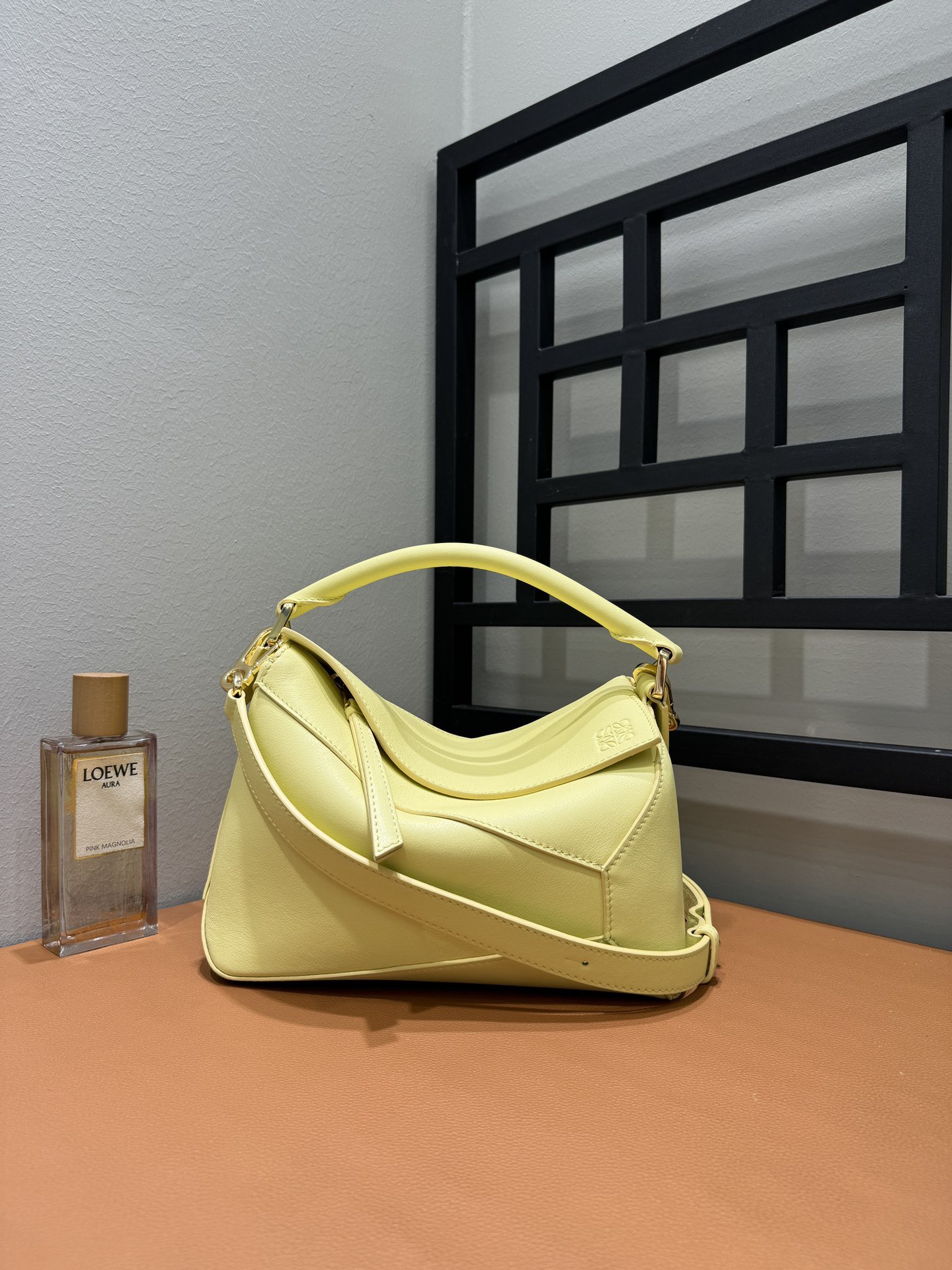 Сумка женская Loewe Puzzle молочно-жёлтого цвета