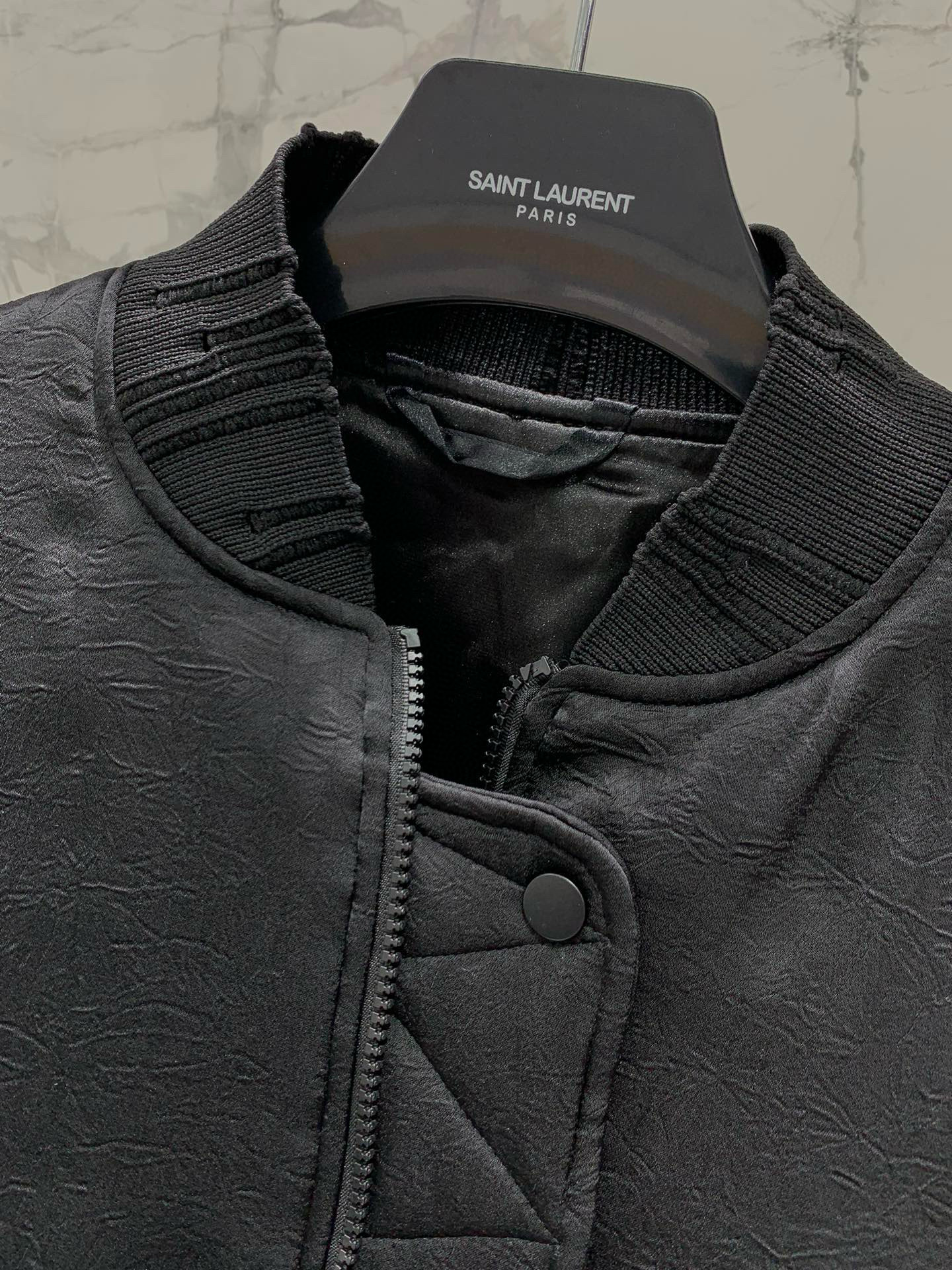 Куртка-бомбер женская в стиле Acne Studios из плотного хлопка премиум-класса, чёрного цвета