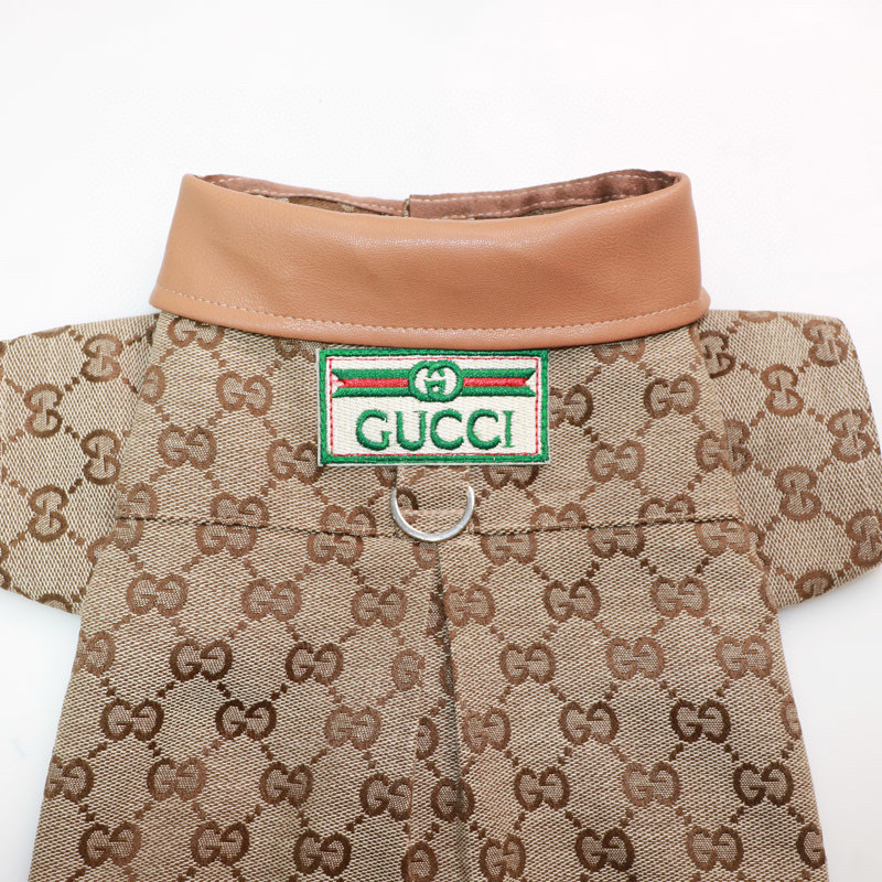 Рубашка для собак в стиле Gucci Monogram с кожаным воротником