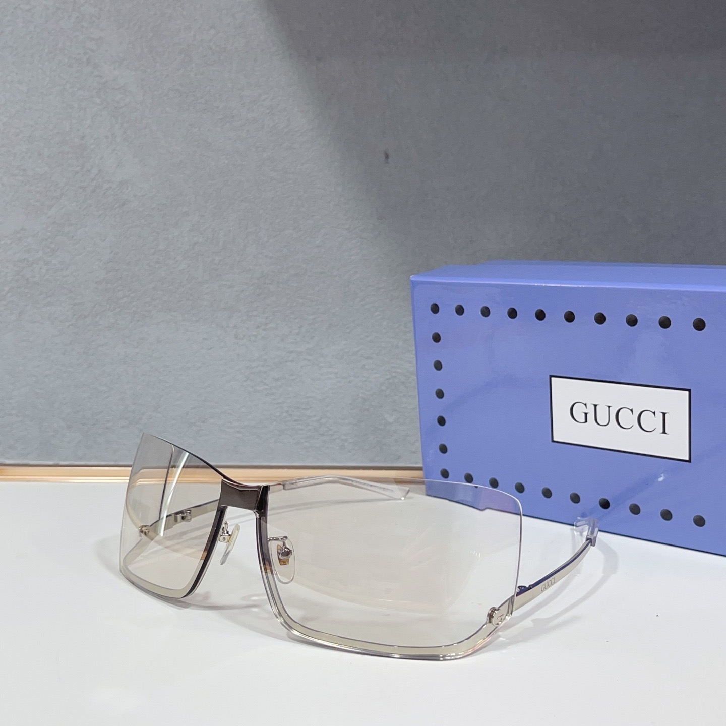 Очки солнцезащитные женские в стиле Gucci