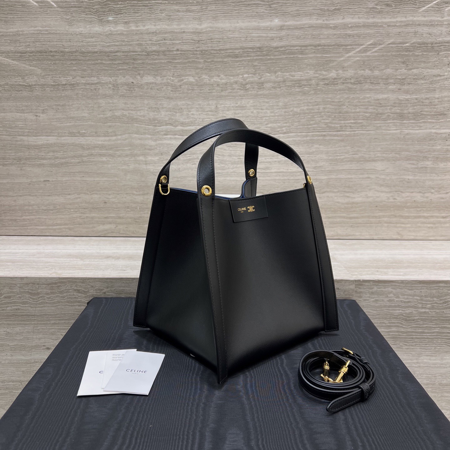 Сумка женская в стиле Celine Cubo чёрного цвета