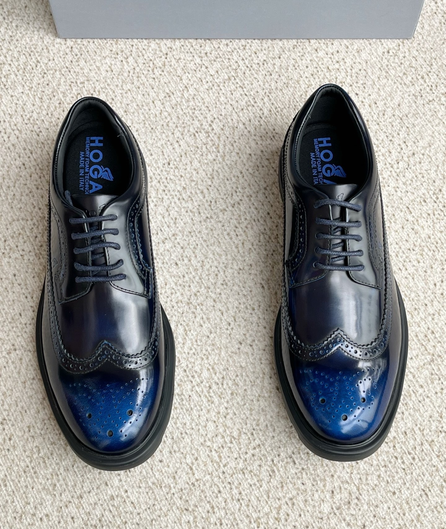 Туфли дерби мужские в стиле Hogan из натуральной кожи синего цвета