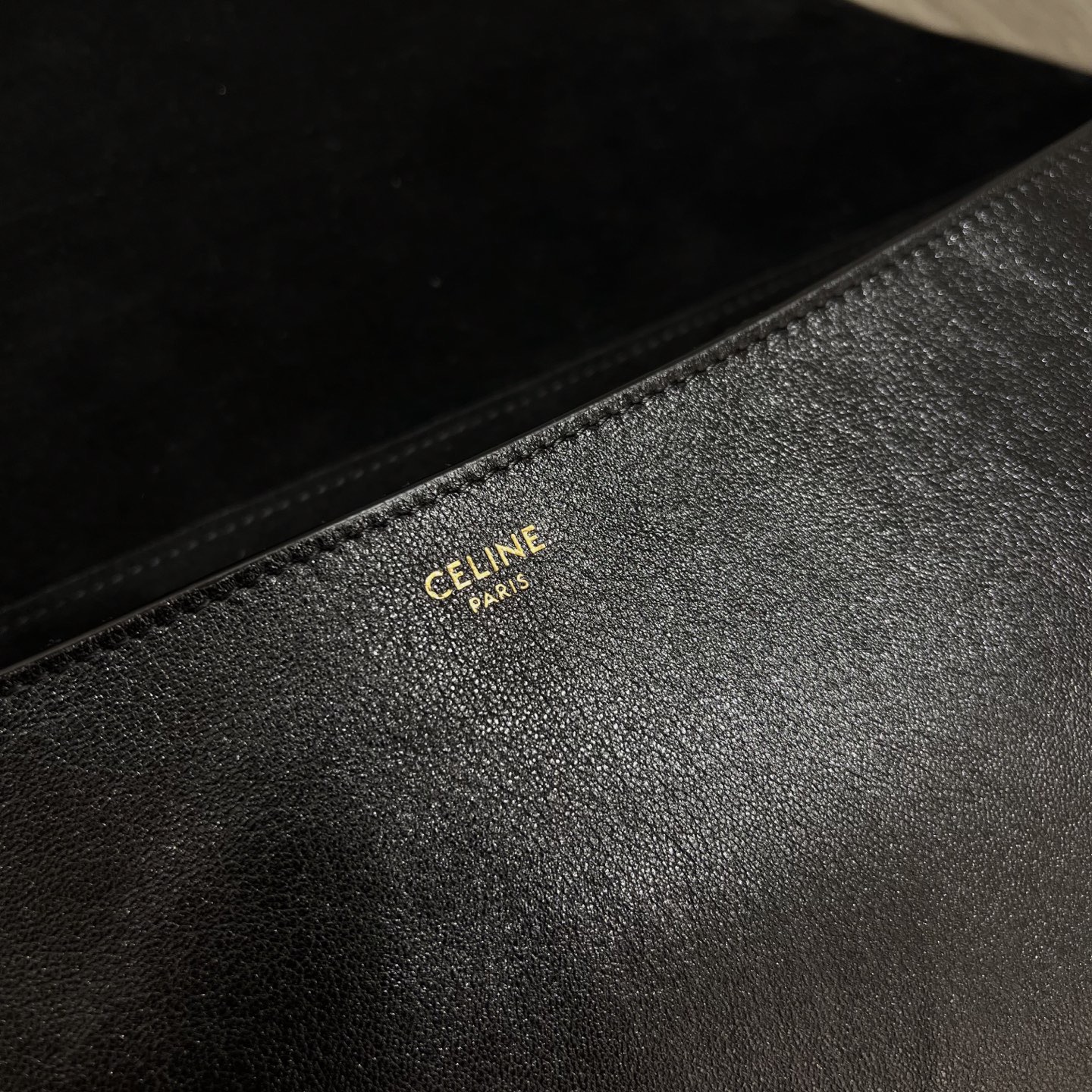 Сумка женская в стиле Celine Soft Triomphe Halfmoon чёрного цвета