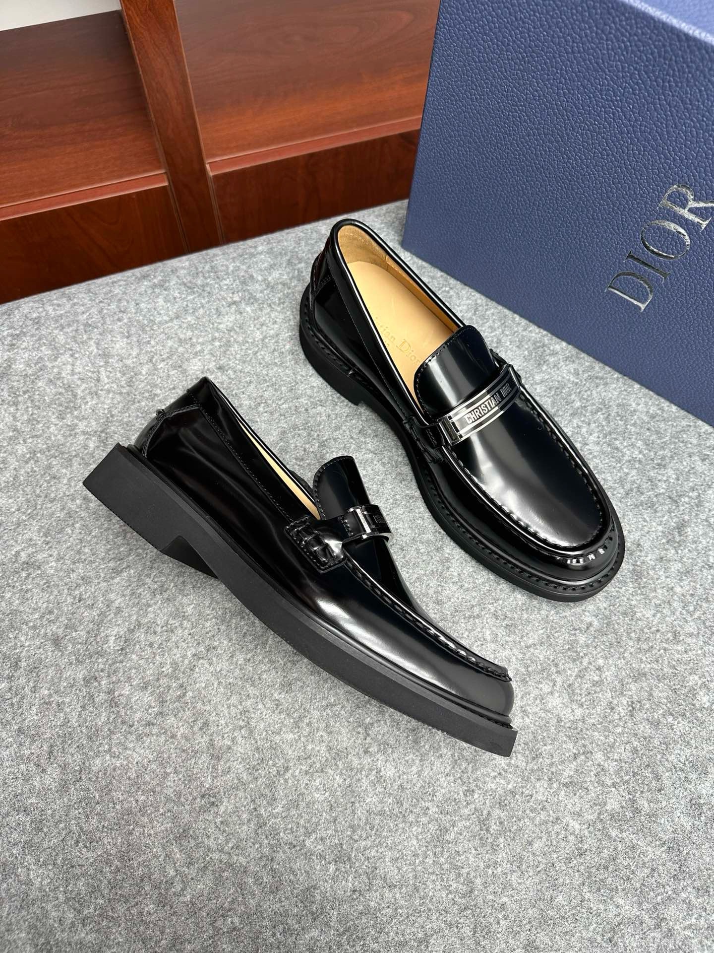 Лоферы мужские в стиле Dior Explorer чёрного цвета