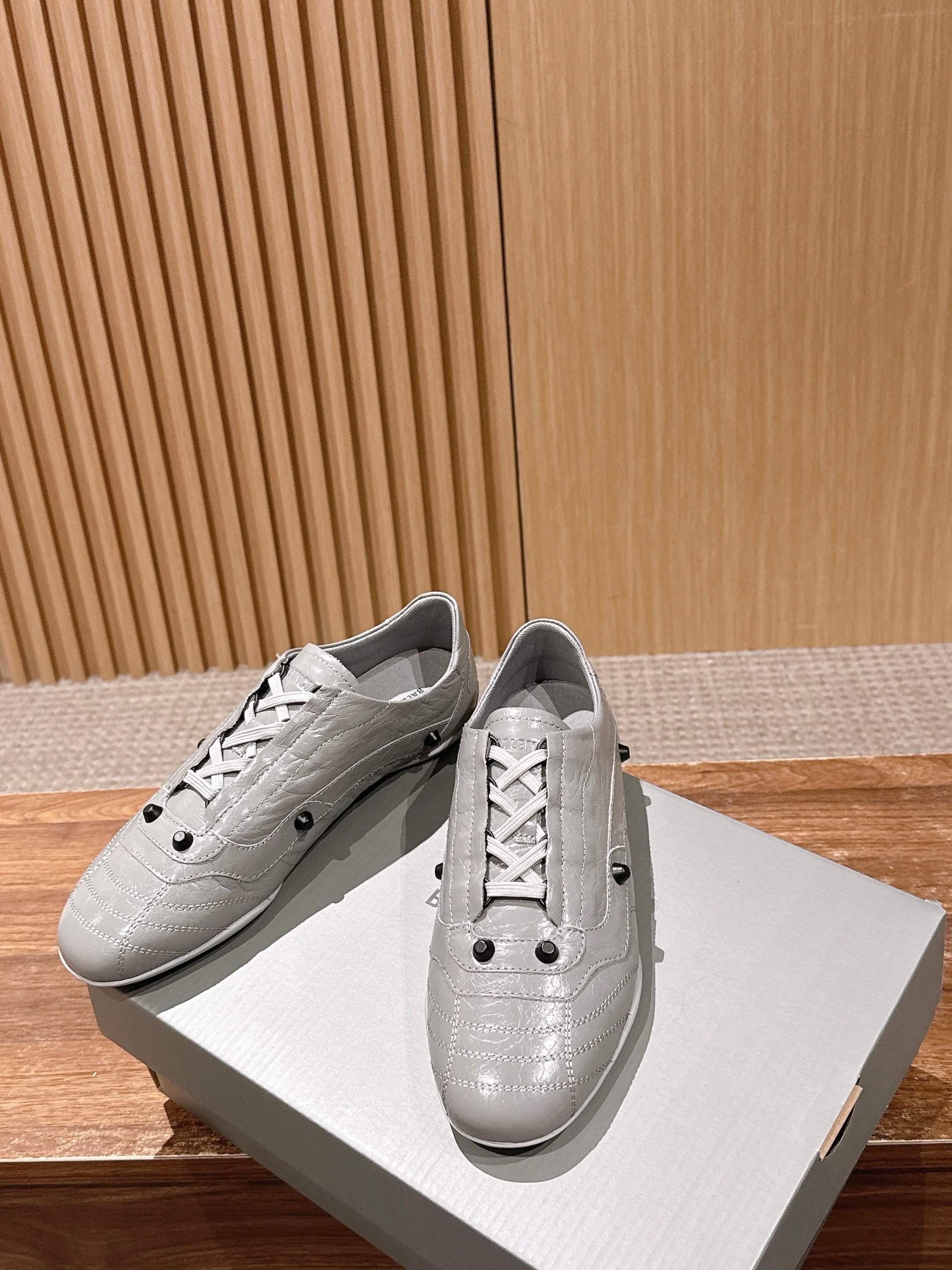 Кеды женские в стиле Balenciaga Soccer серого цвета