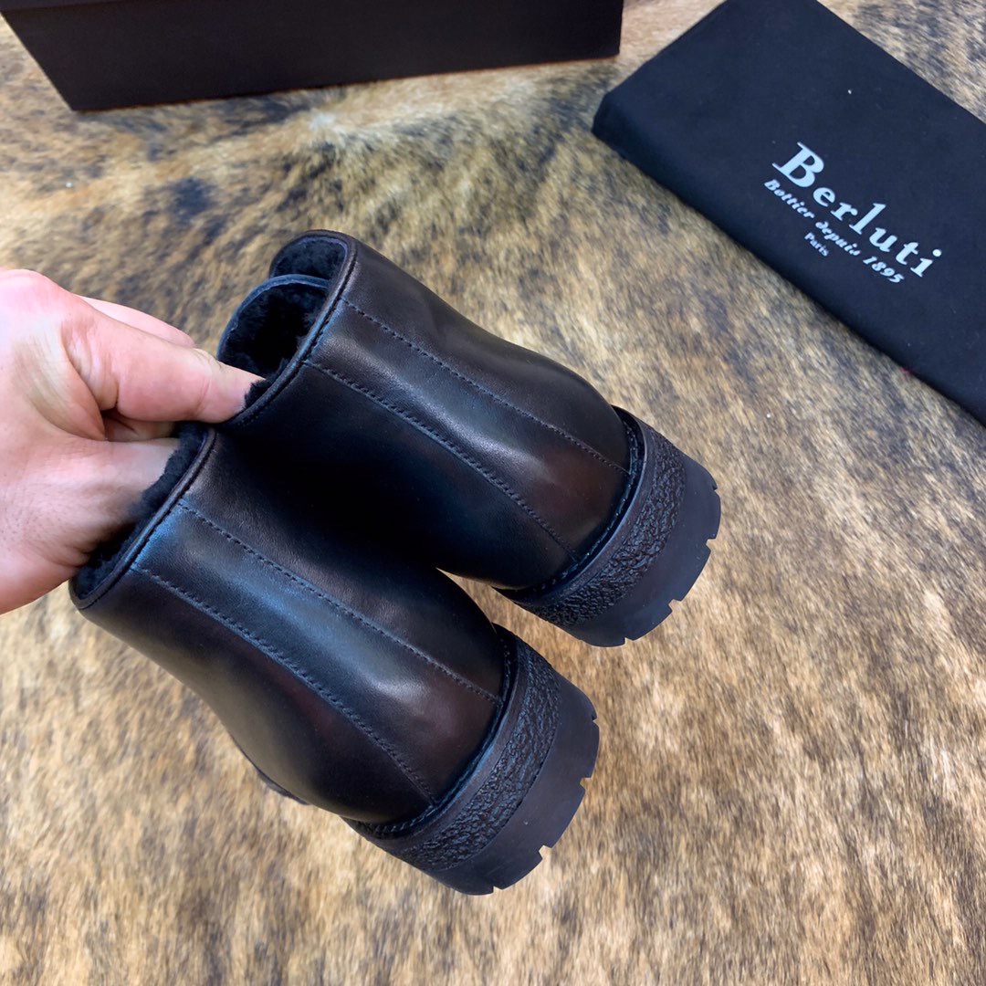 Ботинки мужские в стиле Berluti Chukka чёрного цвета