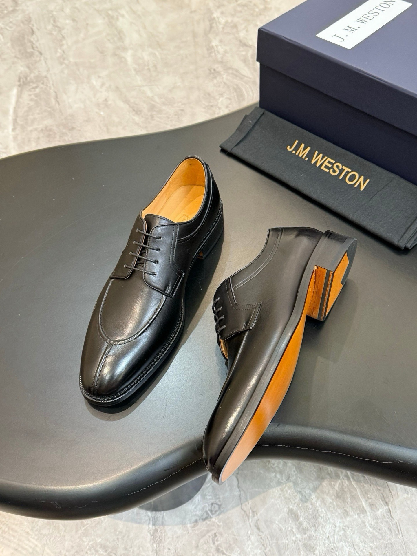 Дерби мужские J.M. Weston Half-Hunt Derby чёрного цвета