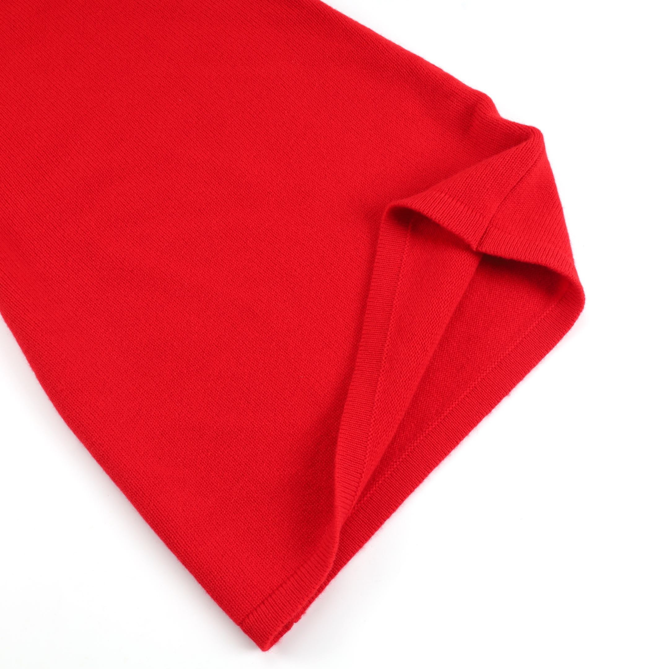 Платье трикотажное женское в стиле Jacquemus красного цвета