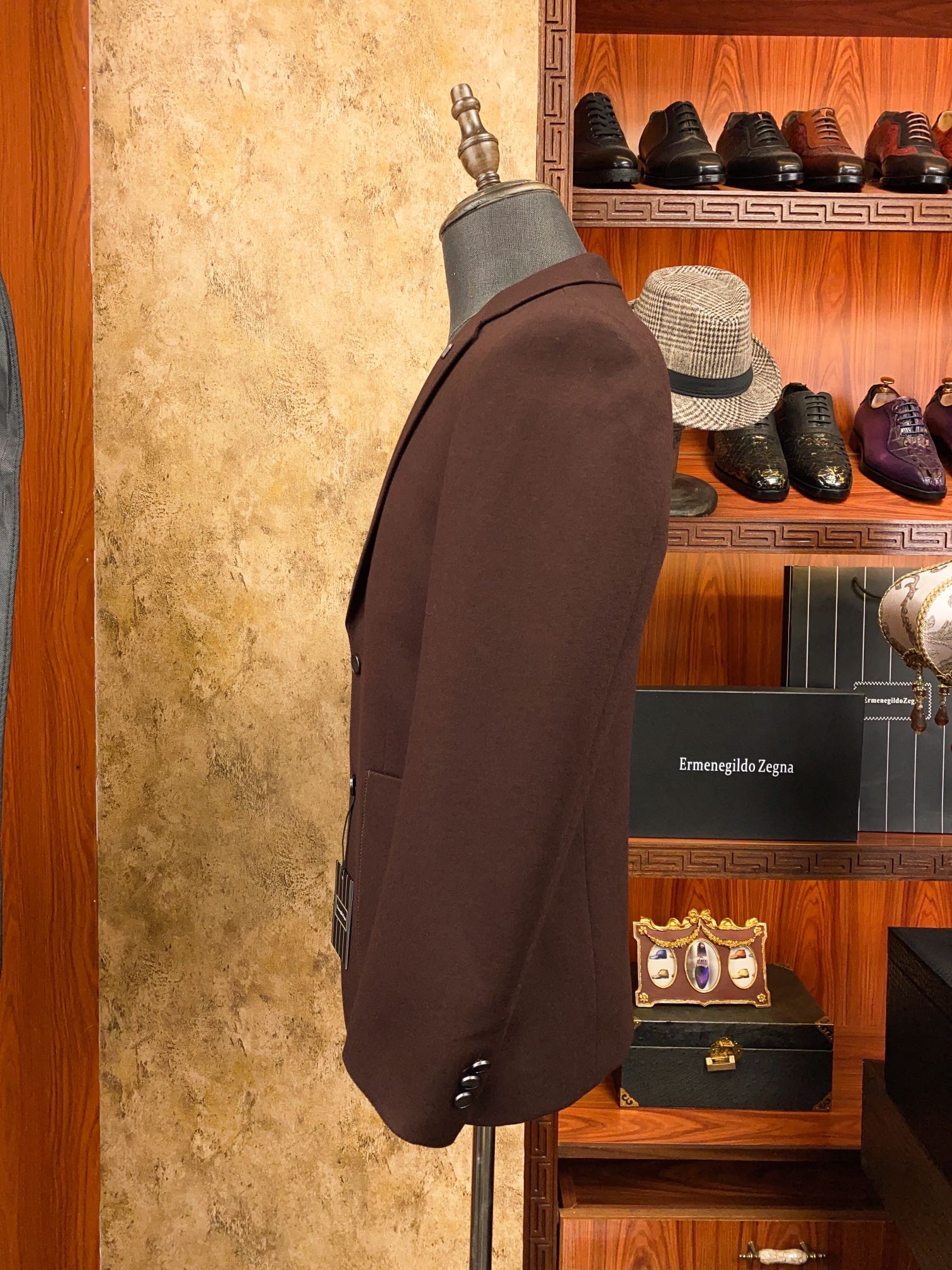 Пиджак мужской в стиле Zegna классический коричневого цвета
