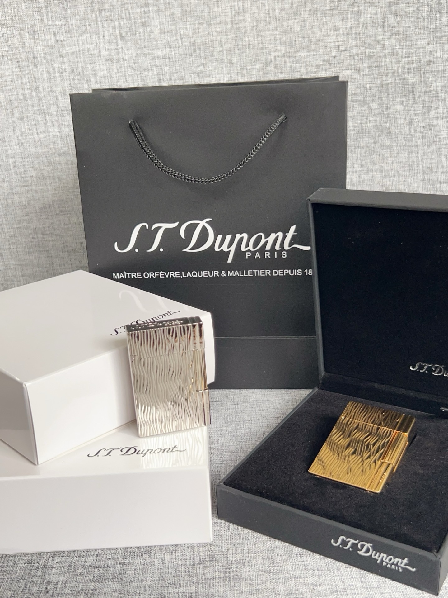Зажигалка в стиле S.T. Dupont Ligne 2