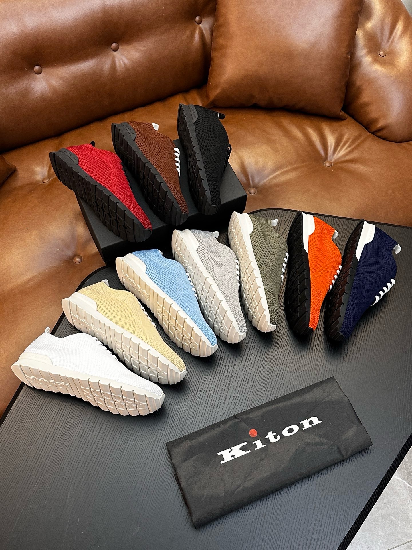 Кроссовки мужские Kiton Fits чёрного цвета
