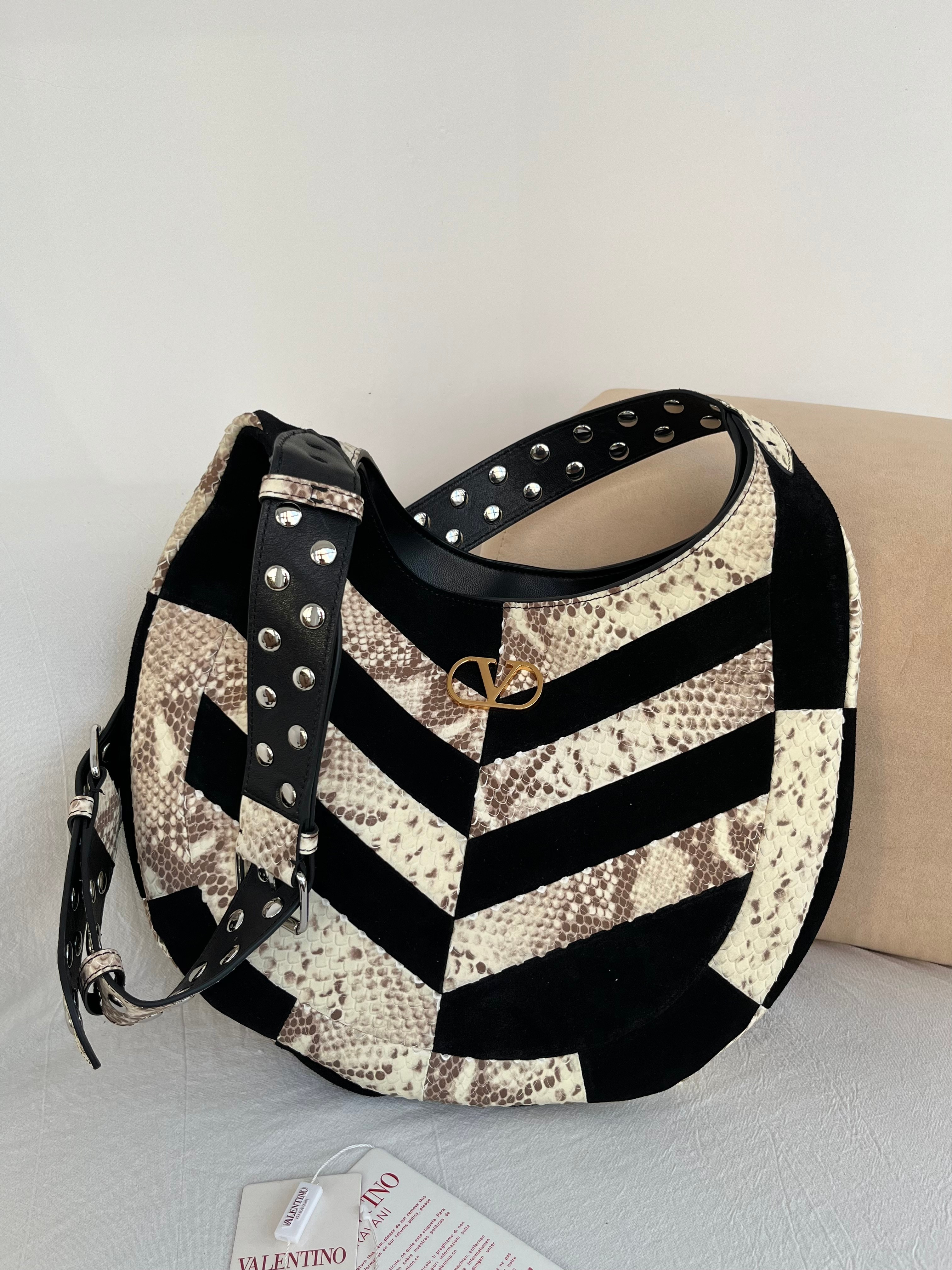 Сумка женская в стиле Valentino Garavani Hoboho Hobo с контрастной отделкой(35 cм)