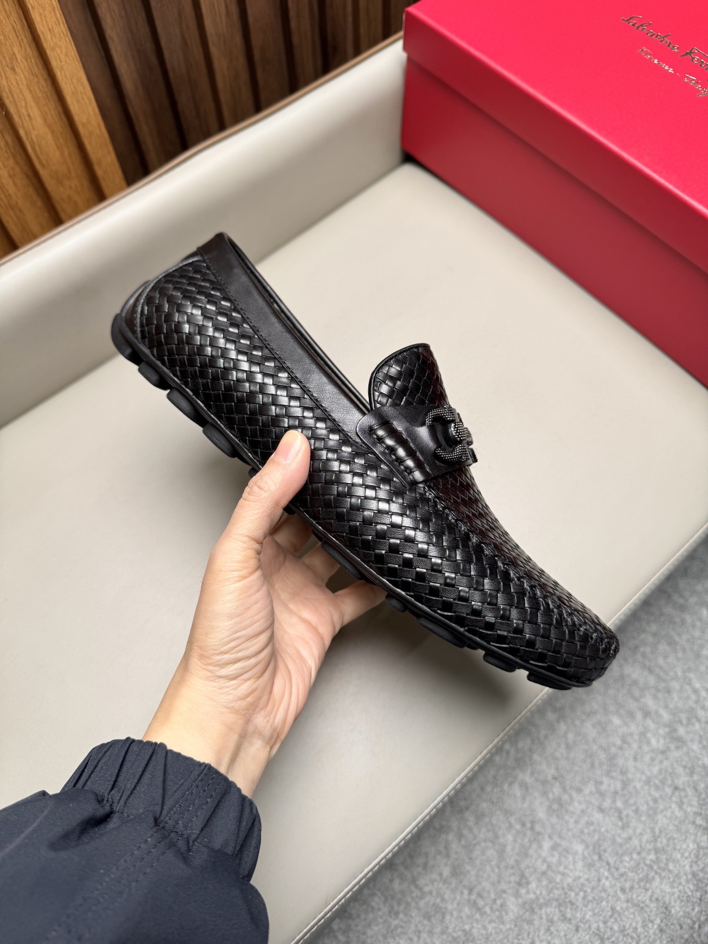 Лоферы мужские в стиле Ferragamo чёрного цвета