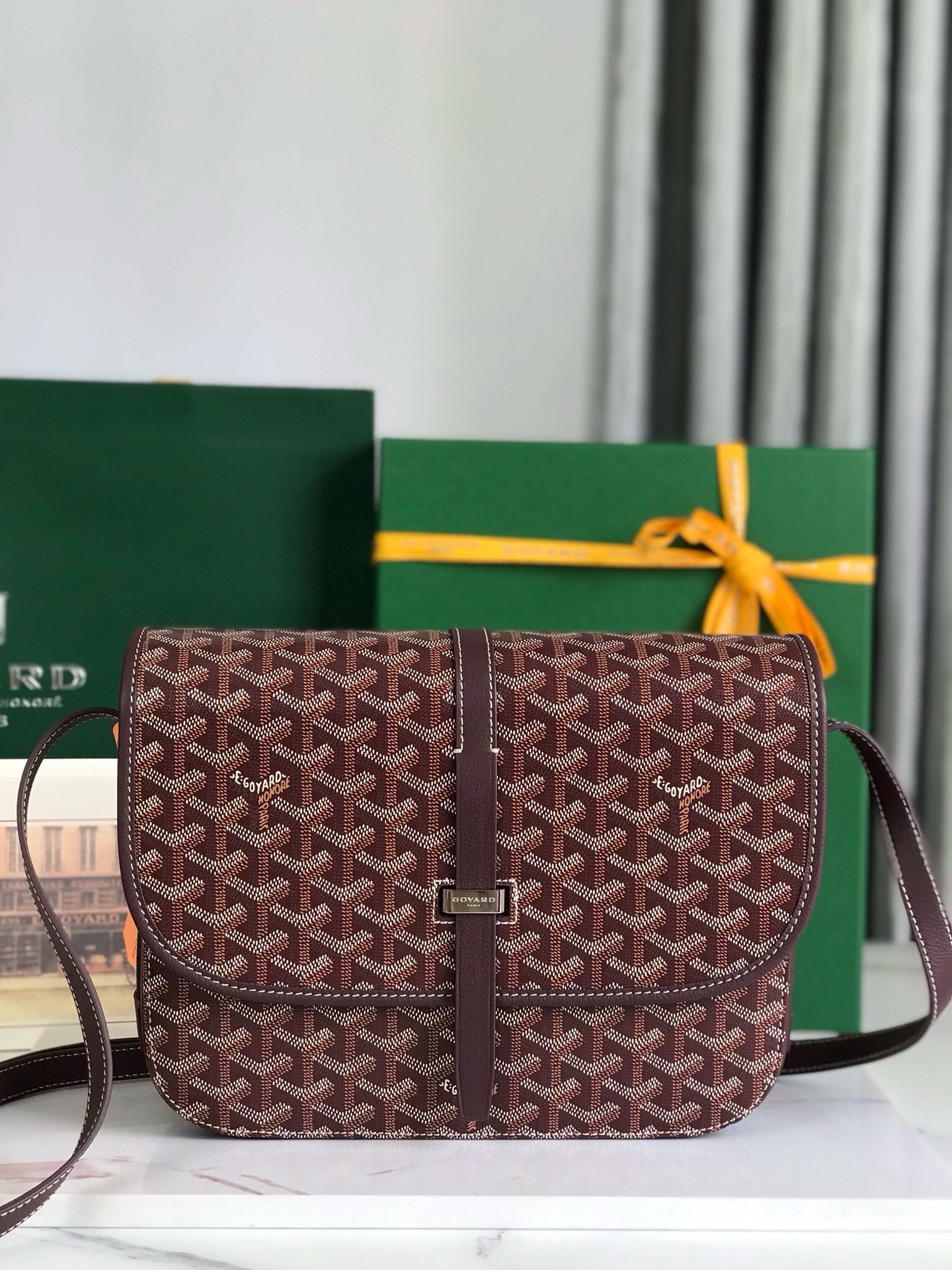 Сумка женская Goyard Belvédère II бордового цвета