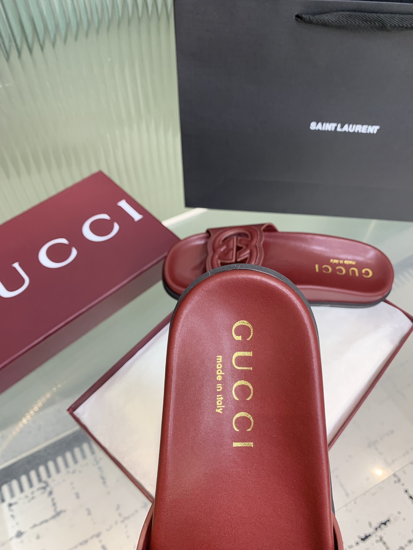 Мюли женские в стиле Gucci GG бордового цвета