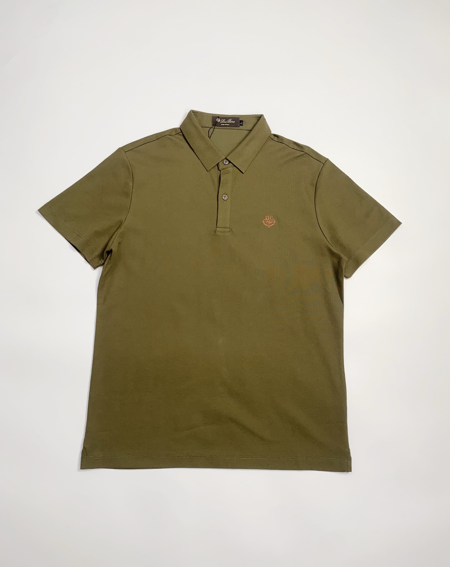 Поло мужское в стиле Loro Piana из хлопка с вышитым логотипом