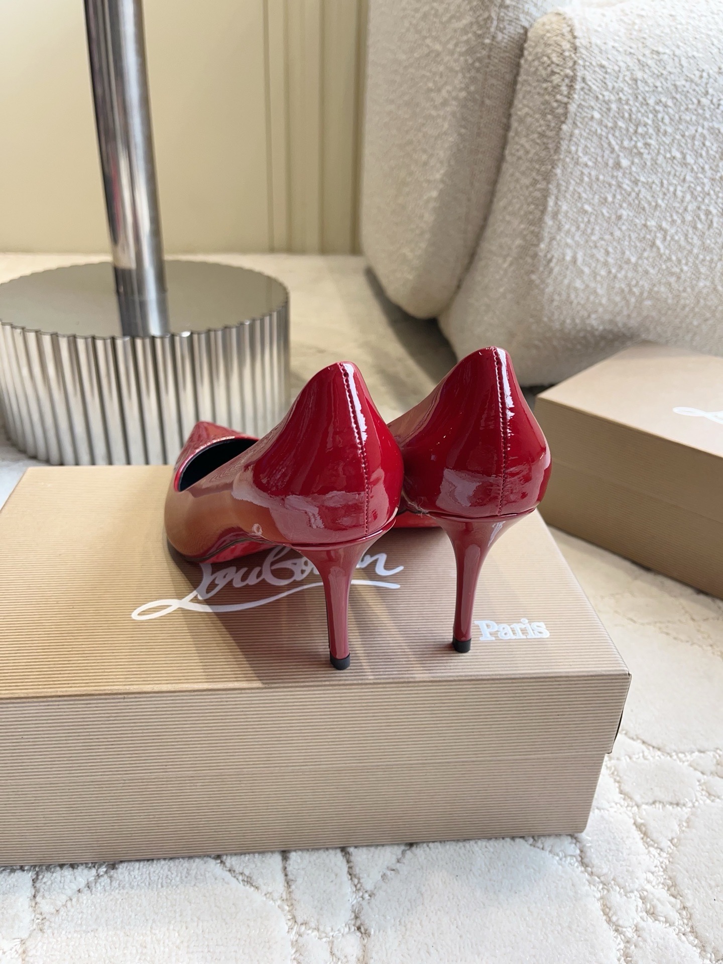 Туфли женские в стиле Christian Louboutin So Kate красного цвета