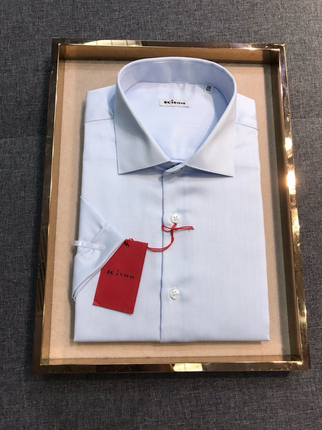 Рубашка мужская Kiton светло-голубого цвета с коротким рукавом
