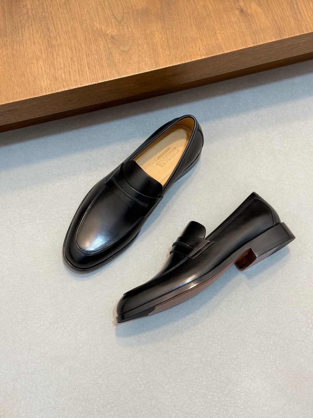 Лоферы мужские Zegna Lace черного цвета
