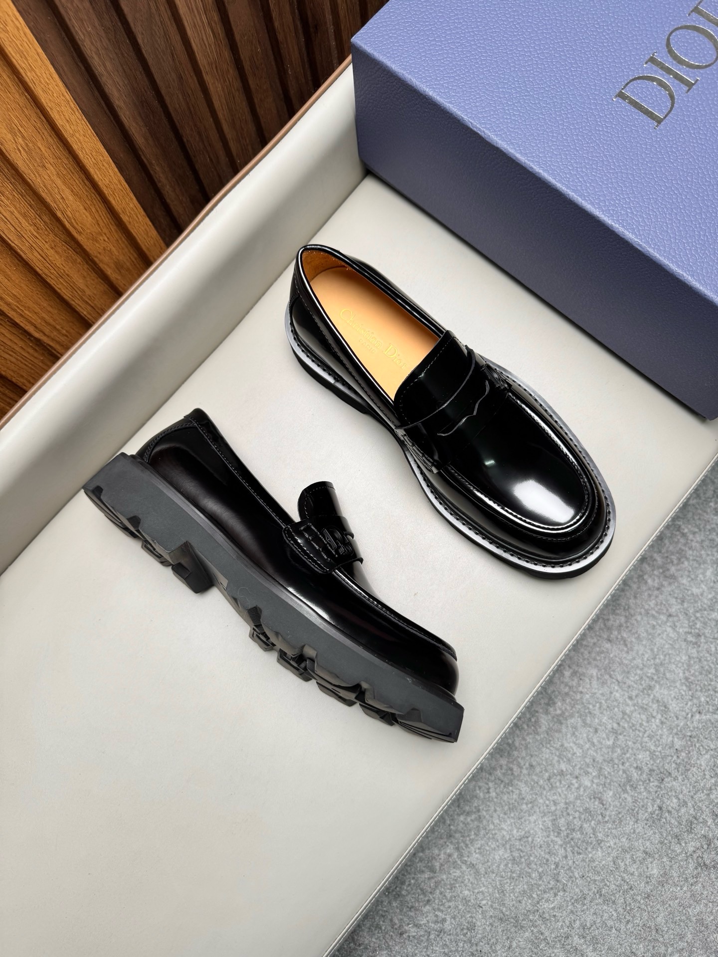 Лоферы мужские в стиле Dior Homme чёрного цвета