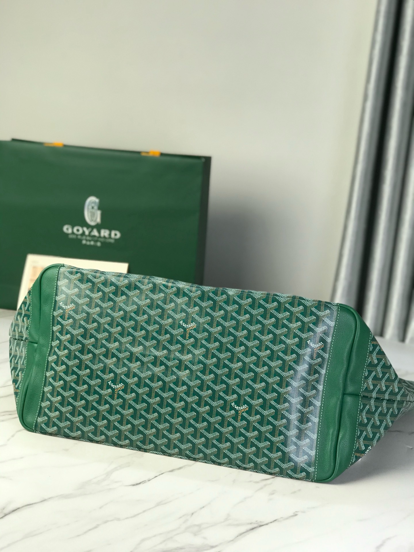Сумка женская Goyard Artois GM зелёного цвета