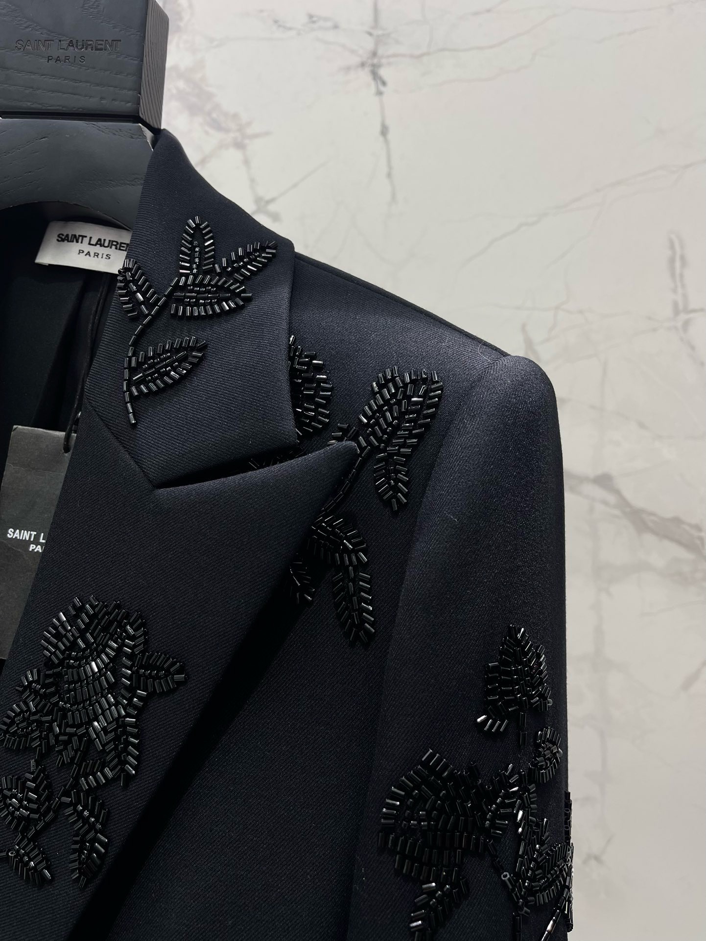 Костюм женский Saint Laurent чёрного цвета